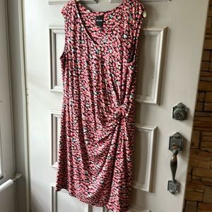 Nic + Zoe XL dress black background with pink coral light blue and white